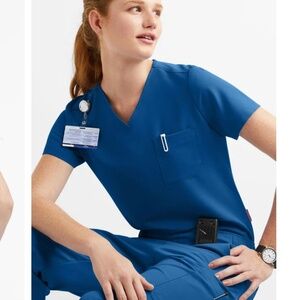 MOVEMENT by Butter-Soft Ceti Top and Vega Jogger Scrub Set  Royal Blue Small